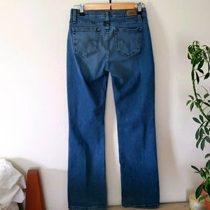 Levis 529 jeans